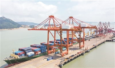 温州港新增直航印尼集装箱航线，国际物流网络再添新动脉